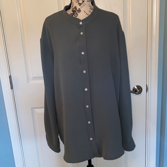 MISSLOOK sage color crinkled silky blouse never worn. Measurements in pics. - Picture 2 of 12